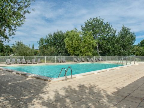 Résidence Sun Hols Les Rives du Lac - Vacancéole - Camping Vaucluse - Image N°0